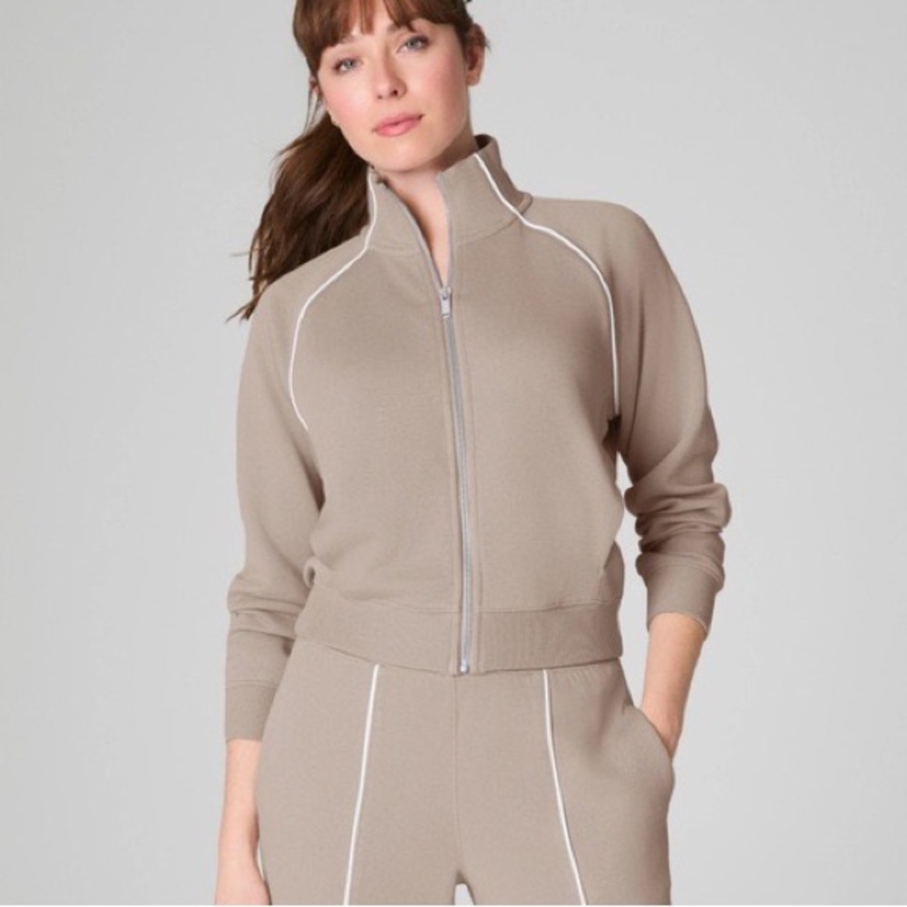 NWT Spanx AirEssentials Pique Full Zip Track
Jacket in Taupe